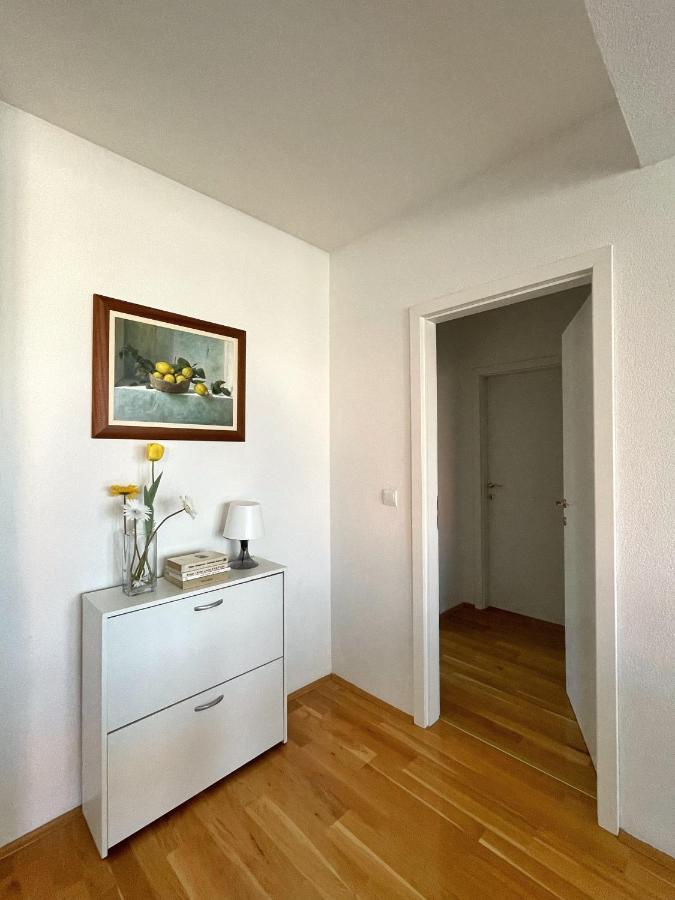 Apartmani Katic Makarska Exterior foto