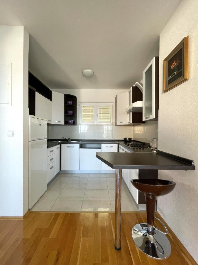 Apartmani Katic Makarska Exterior foto