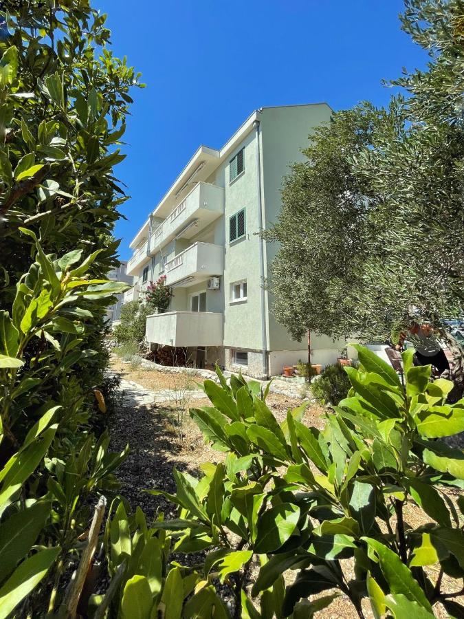 Apartmani Katic Makarska Exterior foto