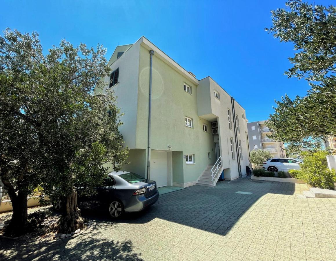 Apartmani Katic Makarska Exterior foto