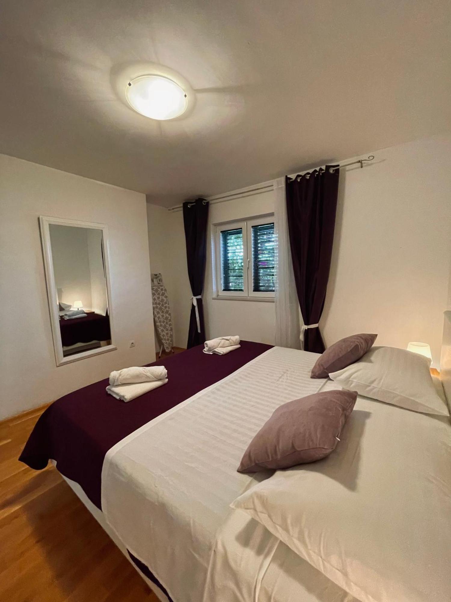Apartmani Katic Makarska Exterior foto